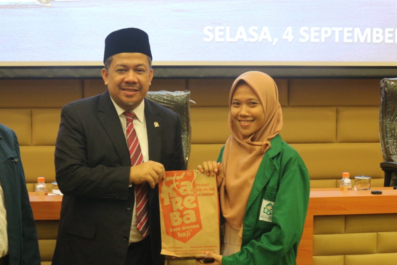 Gambar Ini Pesan Fahri Hamzah kepada Mahasiswa UIN Alauddin